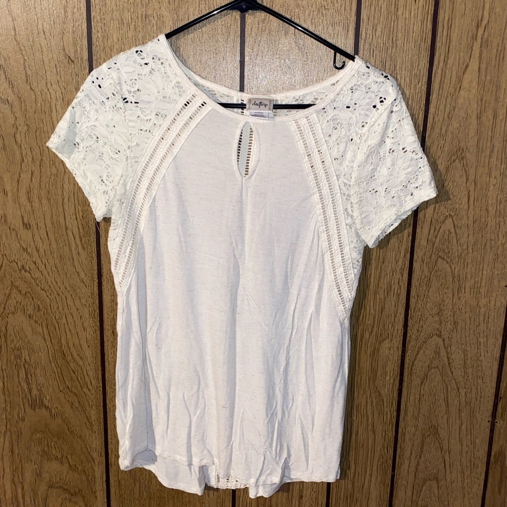 cream daytrip top